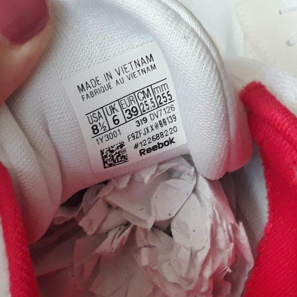 Reebok Women's Classic Nylon Casual Shoes - Picture 6 of 8